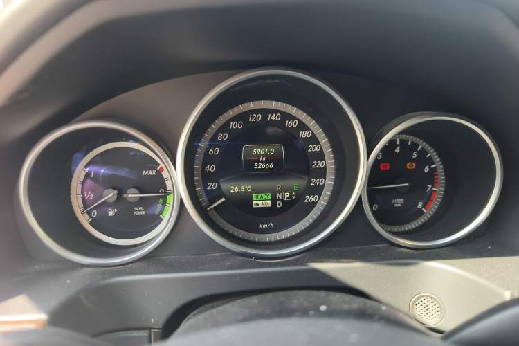 Used Mercedes-Benz E-Class 2014 E 400 L Hybrid
