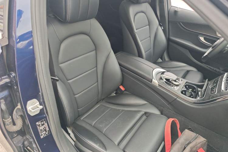 Used Mercedes-Benz C-Class 2016 C 200 L Sport Edition Right Front Seat