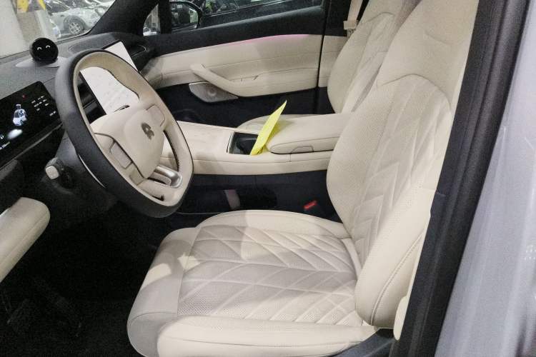 Used Nio EC6 2025 75 kWh
