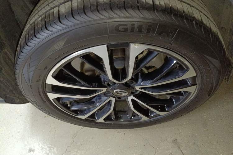 Used GAC Trumpchi GS4 PLUS 2021 270T Automatic Star Edition Right Rear Wheel Hub