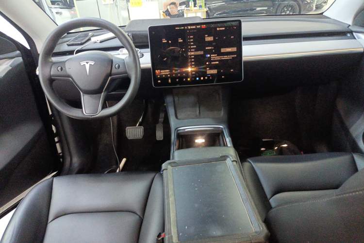 Used Tesla Model Y 2024 Rear-Wheel-Drive Version