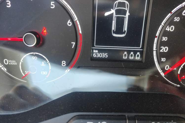 Used Volkswagen T-Cross 2019 280TSI DSG Comfort Edition Odometer Close Up