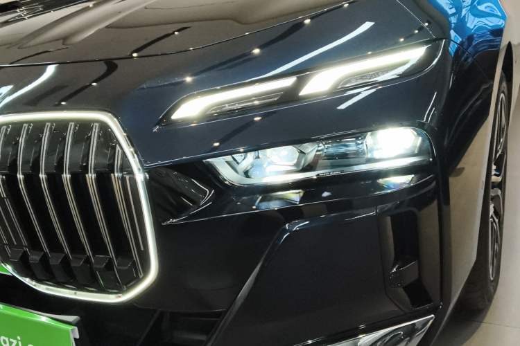 Used BMW 7 Series 2023 735Li M Sport Package