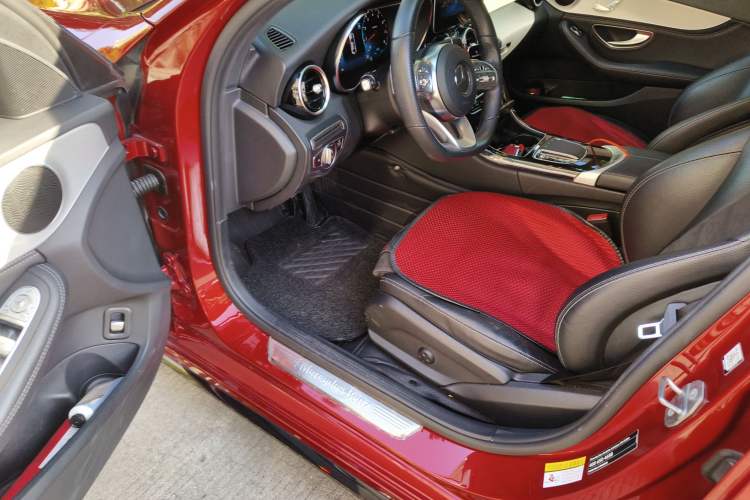 Used Mercedes-Benz C-Class 2020 C 260 Sport Edition Interior 3