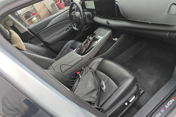 Used AION S Plus 2021 70 Tech Edition Right Front Seat