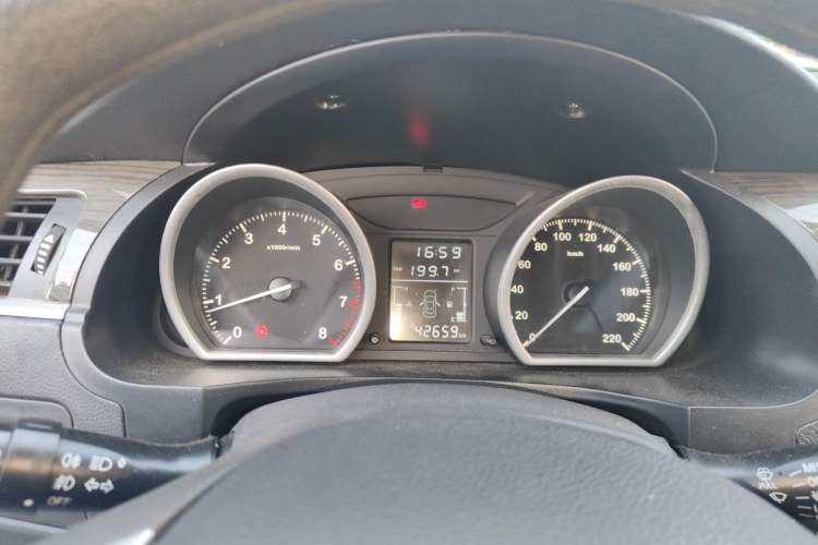 Used Zotye T600 2014 1.5T Manual Elite Edition