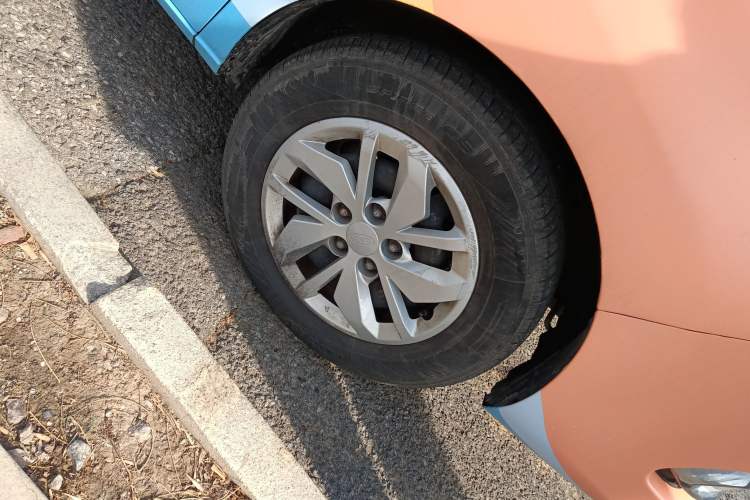 Used JAC Refine M4 2019 Business & Travel Series 2.0L Manual Comfort Model China V Standard
