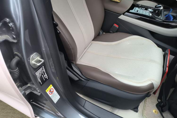 Used BYD Qin PLUS 2024 HONOR Edition DM-i 55KM Leading Model