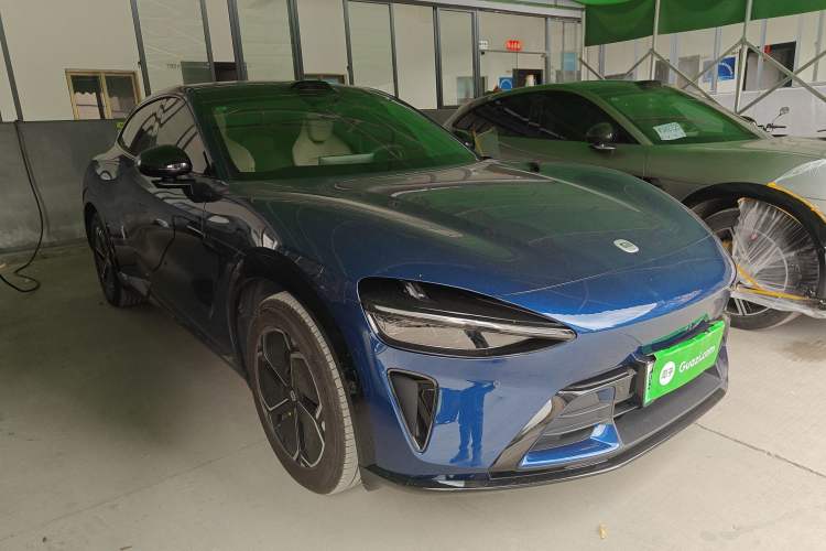 Used Xiaomi Auto YU7 2025 Ultra-Long Range Rear-Wheel Drive Version Front Right 45 Deg