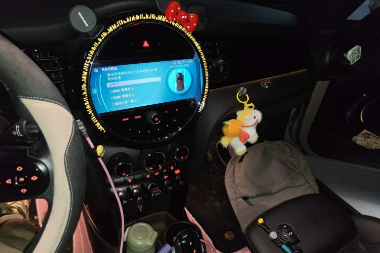 Used MINI 2022 1.5T COOPER CABRIO Classic Edition Audio And AC Panel