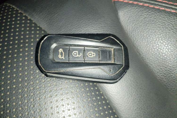 Used JMC Yusheng S330 2017 1.5L GTDi Automatic Two-Wheel Drive Midnight Edition