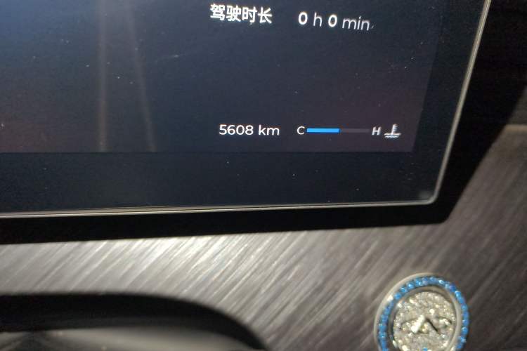 Used Chery Tiggo 8 L 2024 2.0T Two-Wheel Drive Luxury Edition 5 Seats