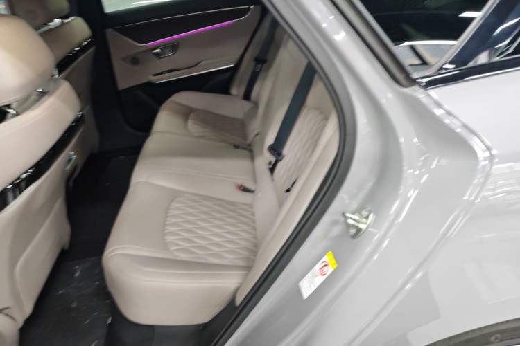 Used BYD Han 2025 EV Intelligent Driving Edition 701KM LiDAR Flagship Model
