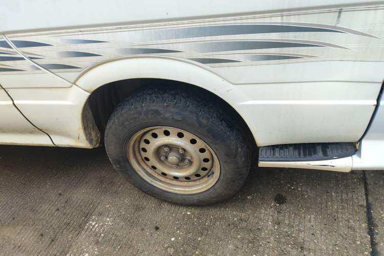 Used King Long Golden Way 2016 2.0L Value-Plus Edition 4G20