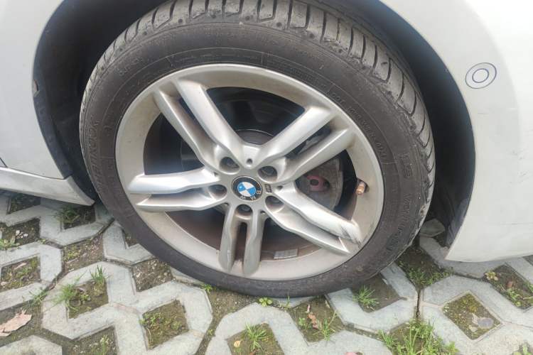 Used BMW 1 Series 2019 118i M Sport Package Right Front Wheel Hub