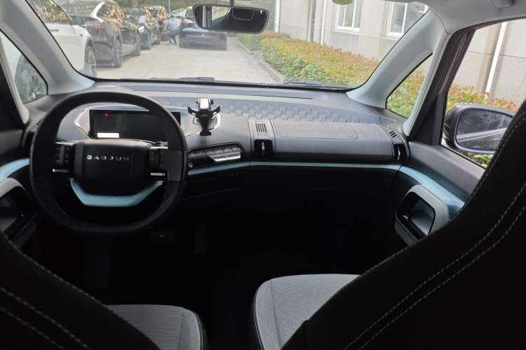 Used Baojun E300 2020 Plus Starry Intelligence Edition