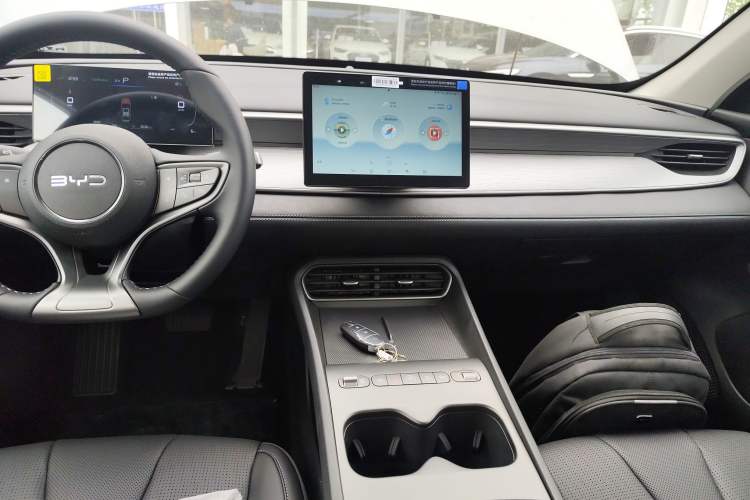 Used BYD Seal 05 DM-i 2026 DM-i 128KM Luxury Edition
