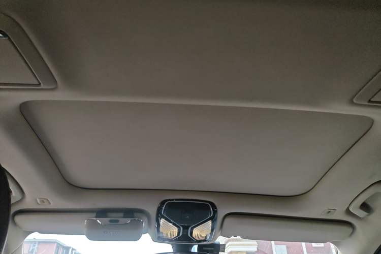 Used BMW 7 Series 2016 730Li Leading Model
