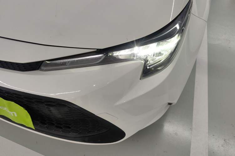 Used Toyota Levin 2021 Dual-Motor 1.8H E-CVT Leading Edition
