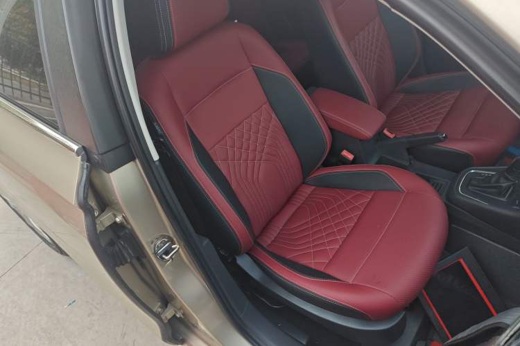 Used Volkswagen Bora 2018 1.5L Automatic Fashion Model Right Front Seat