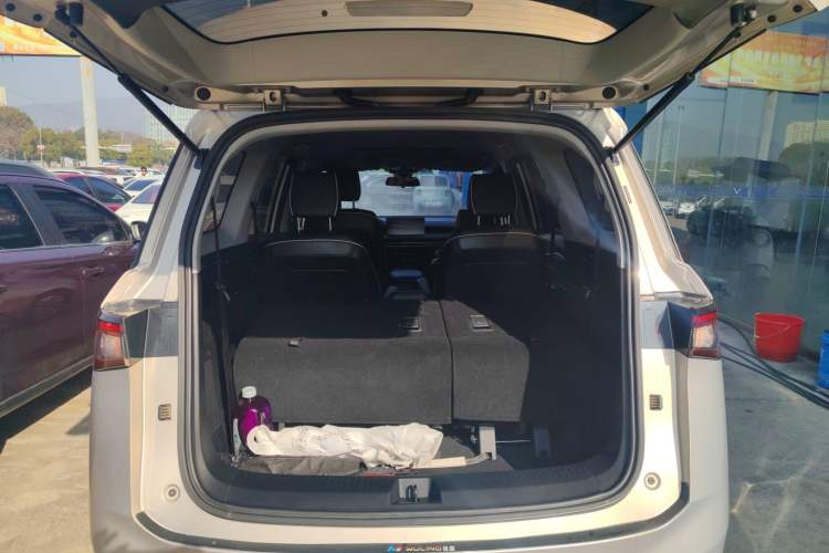 Used Wuling Jiachen 2022 1.5T CVT Deluxe Flagship Edition