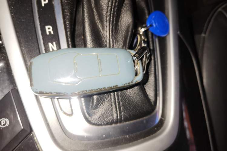 Used Ford Edge 2015 2.0T GTDi 4x4 High-Grade Model