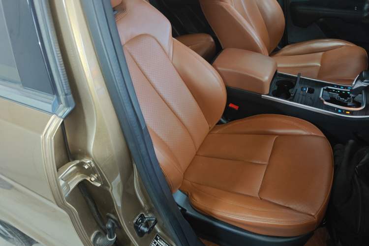 Used Land X7 2018 Geely Jingyue 1.5T Panoramic Luxury Model
