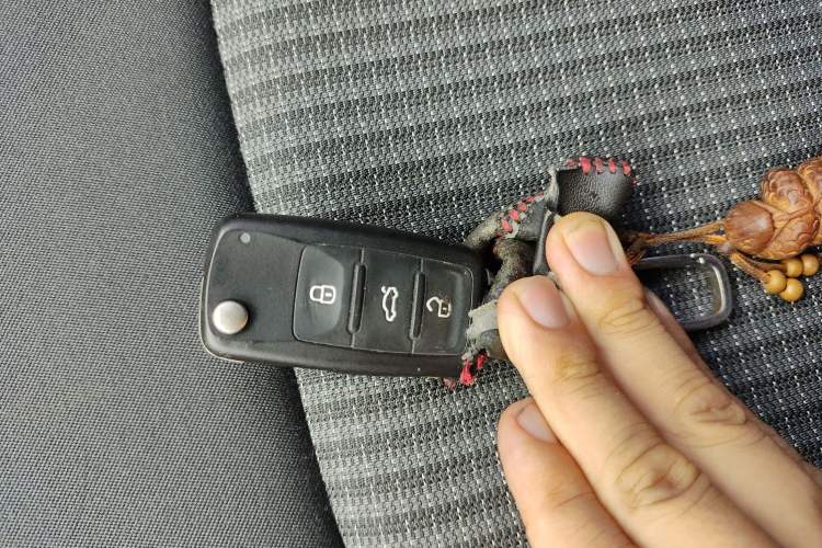 Used Volkswagen Santana 2016 1.6L Manual Fashion Edition