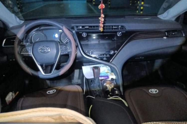 Used Toyota Camry 2019 2.5G Luxury Edition China VI Standard
