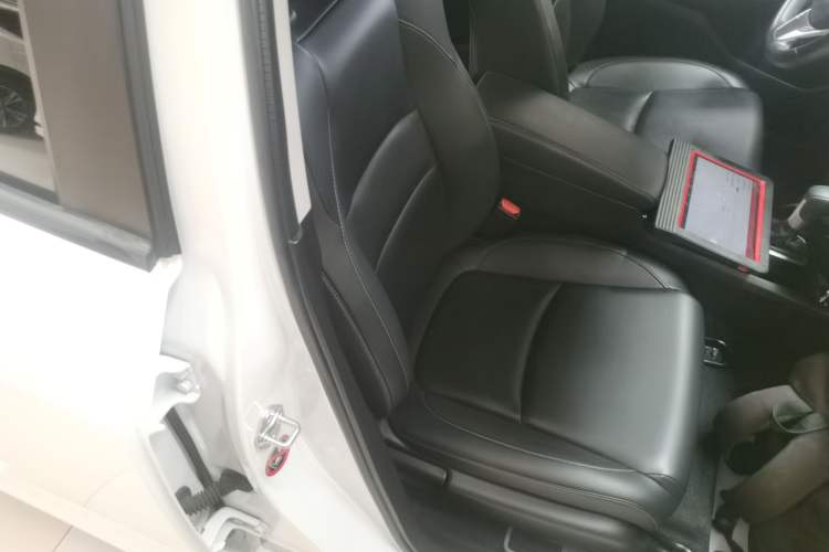 Used Honda Envix 2019 180TURBO CVT Enjoyment Edition China VI
