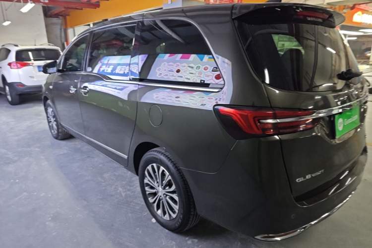 Used Buick GL8 2021 Land Cruiser Executive Class 652T Luxury Model