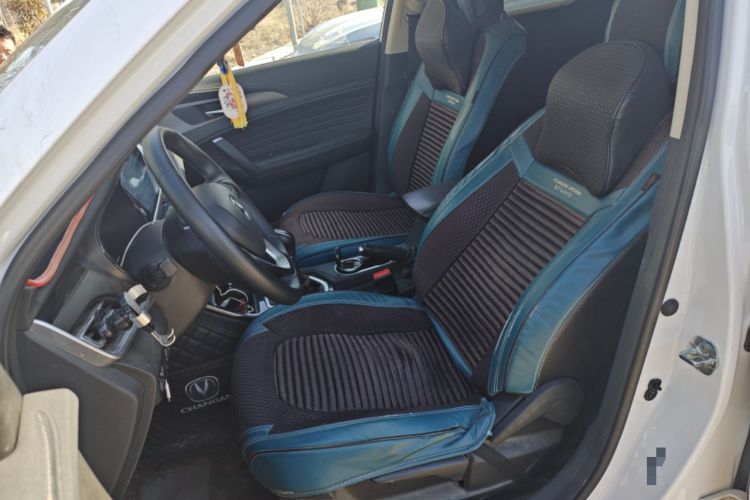 Used Changan CS35PLUS 2021 Revised Version Glory Million Edition 1.6L Manual Luxury Edition