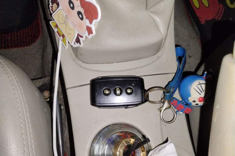 Used Soueast V3 Lingyue 2014 1.5L Manual Luxury Edition