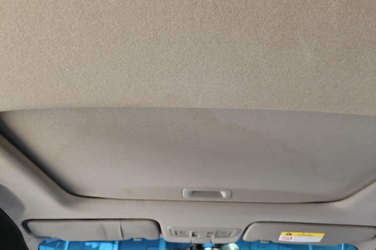 Used Honda Crider 2016 1.8L CVT Luxury Edition Headliner