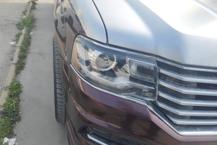 Used Lincoln Navigator 
