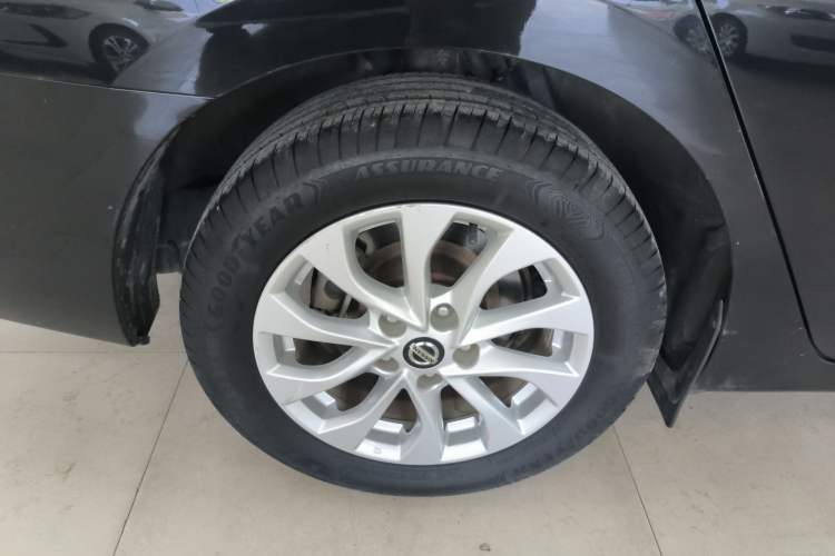 Used Nissan Sylphy 2016 1.6 XL CVT Luxury Edition Right Rear Wheel Hub