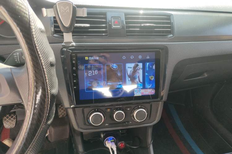 Used Volkswagen Santana 2016 1.4L Manual Fashion Edition
