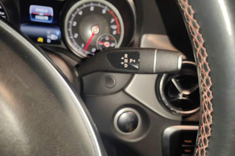 Used Mercedes-Benz CLA 2017 CLA 220 4MATIC Gear Lever