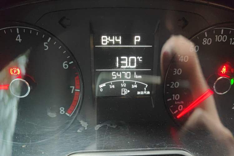 Used Volkswagen Polo 2018 1.5L Automatic Advanced Driving Model Odometer Close Up