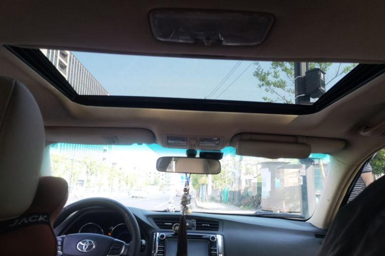 Used Toyota Reiz 2012 2.5V Fengdu Elite Stylish Edition
