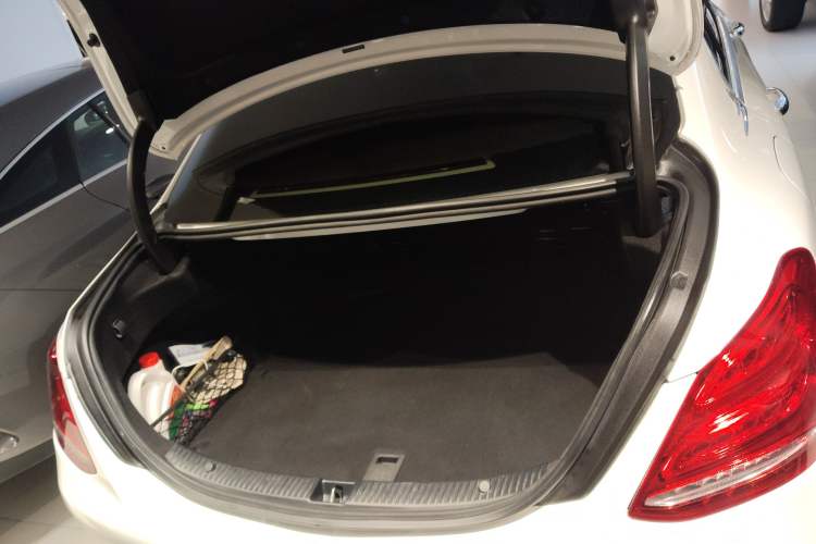 Used Mercedes-Benz C-Class 2018 C 200 L