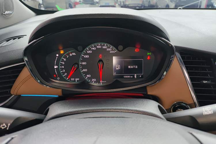 Used Chevrolet Trax 2017 1.4T Automatic All-Wheel-Drive Flagship Model Instrument Cluster