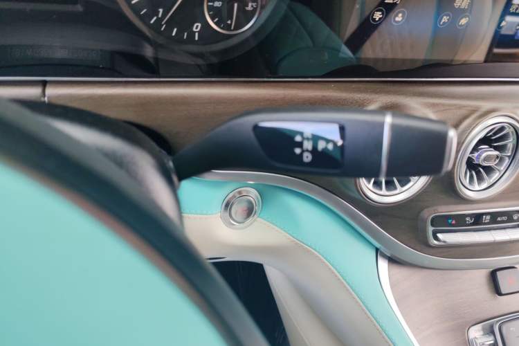 Used Mercedes-Benz Vito 2021 2.0T Business Version 7 Seats