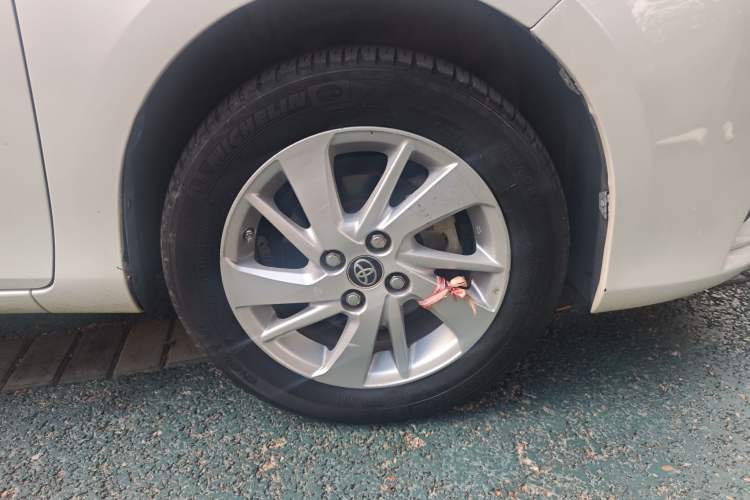 Used Toyota YARiS L Zhi Xiang 2017 1.5G CVT Xuan Dong Skyroof Edition Right Front Wheel Hub