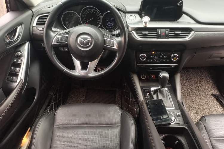 Used Mazda Atenza 2017 2.0L Blue Sky Luxury Edition
