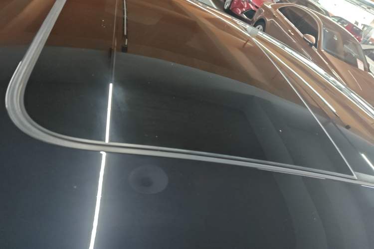 Used Volkswagen Passat 2020 Facelift 330TSI Elite Edition China VI Standard Roof