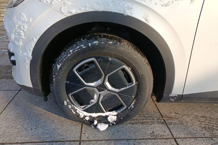 Used AION UT 2025 330 Starlight Edition