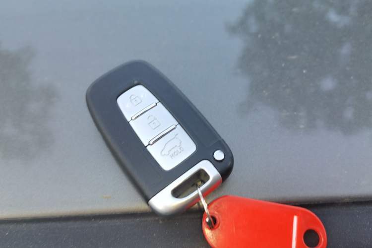 Used Hyundai Veloster 2015 1.6T Automatic Prestige Edition