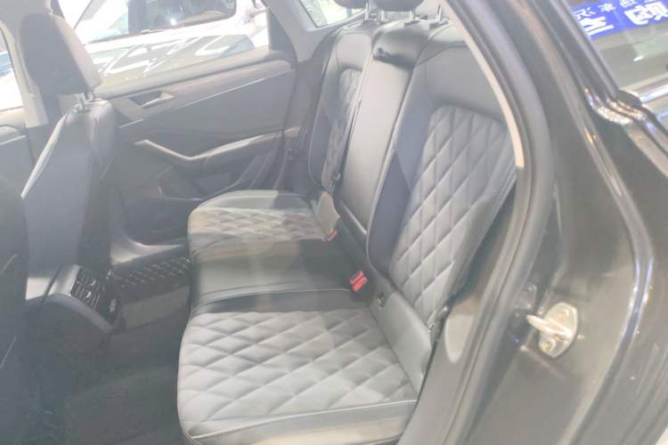 Used Volkswagen Sagitar 2024 300TSI DSG Excellence Edition Left Rear Seat