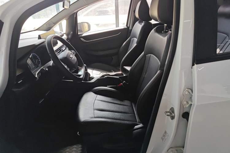 Used Geely Auto Vision X3 2021 PRO 1.5L Manual Elite Model Left Front Seat